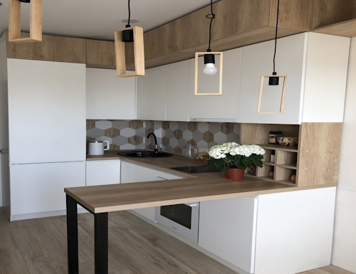 кухни с барной стойкой в Лобне